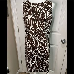 George Designs by Mark Eisen leaf design dress. Size 8